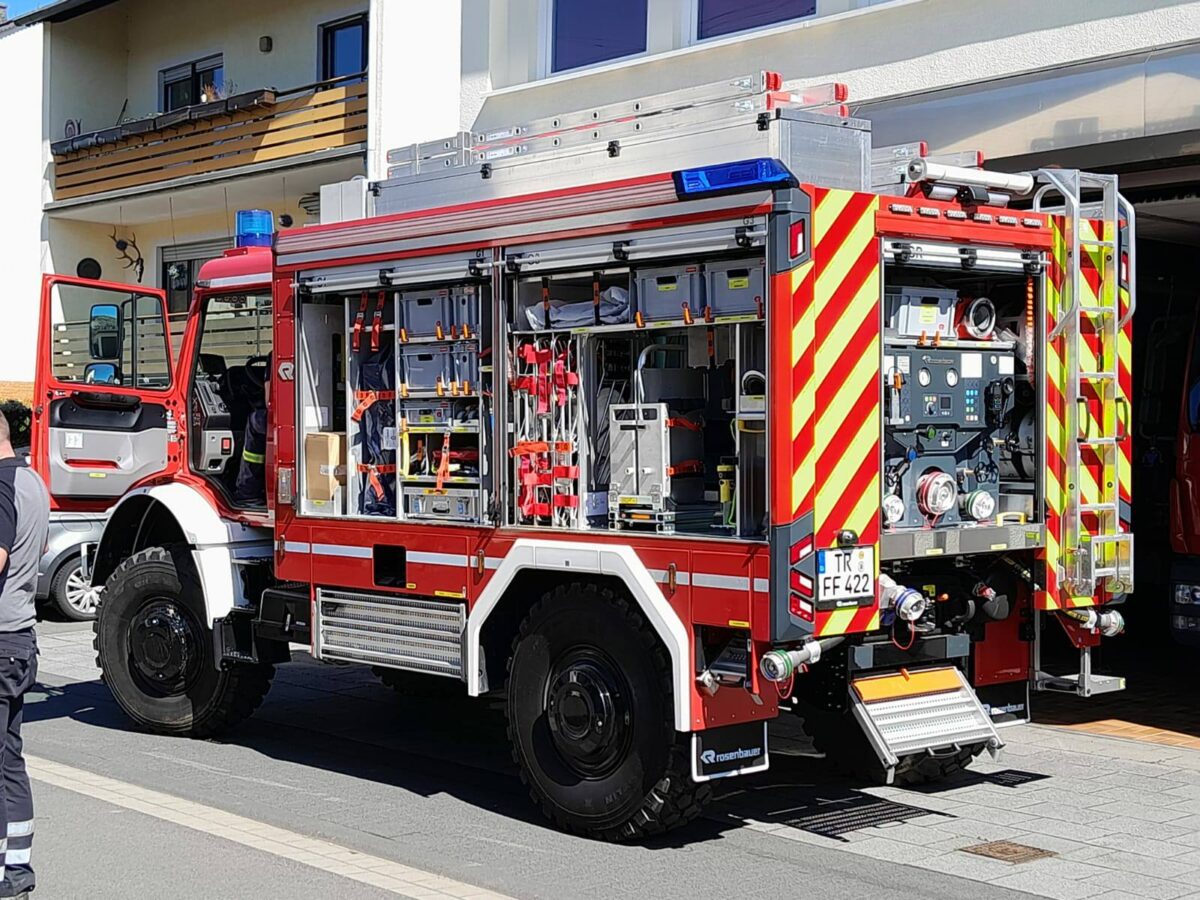 Feuerwehr Fahrzeug Auslieferung