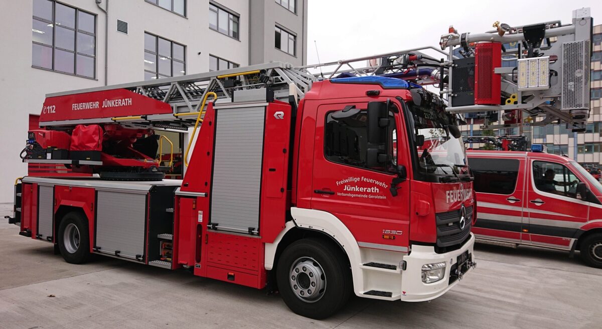 Feuerwehr Fahrzeug Auslieferung