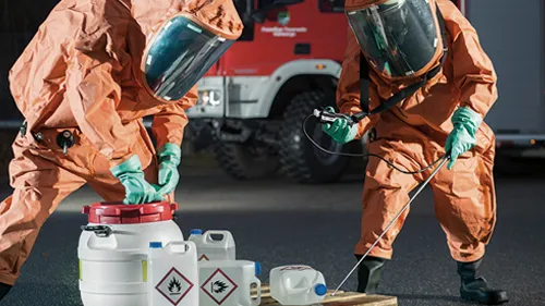 service für schutzbekleidung bei schmitt feuerwehrtechnik