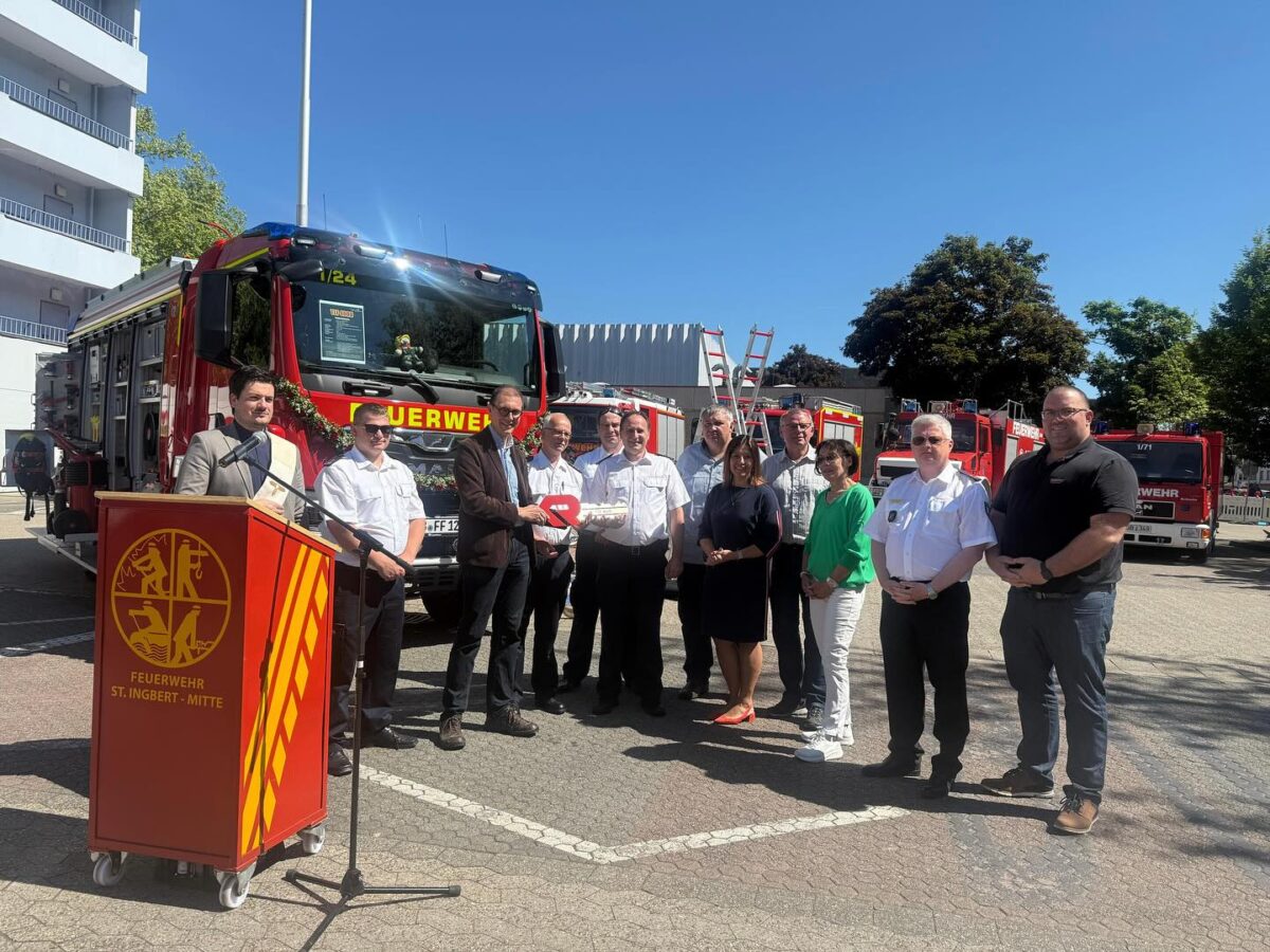 Feuerwehr Fahrzeug Auslieferung