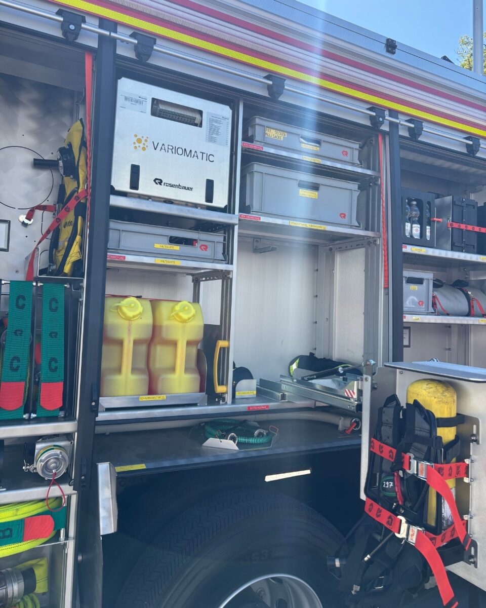 Feuerwehr Fahrzeug Auslieferung